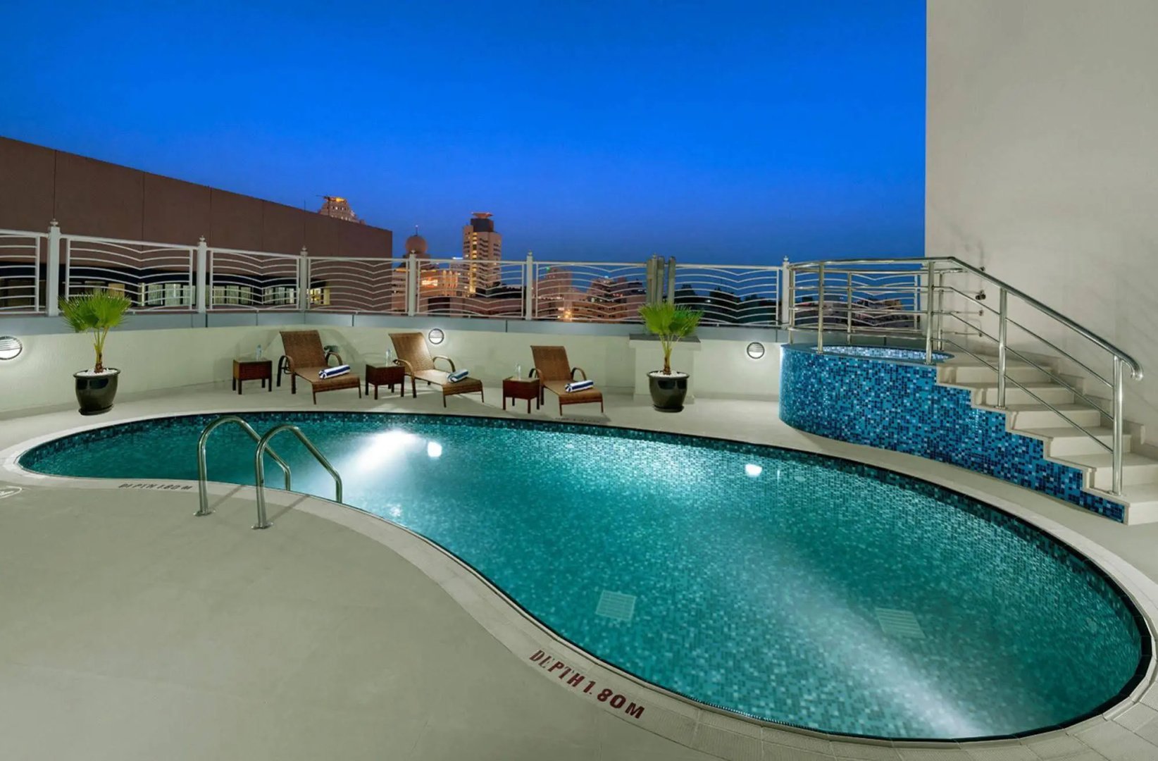 Photo - Landmark Premier Hotel