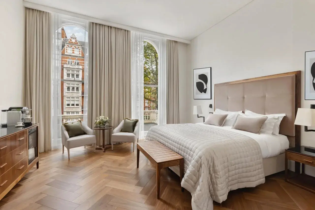 Photo - The Queens Gate Hotel