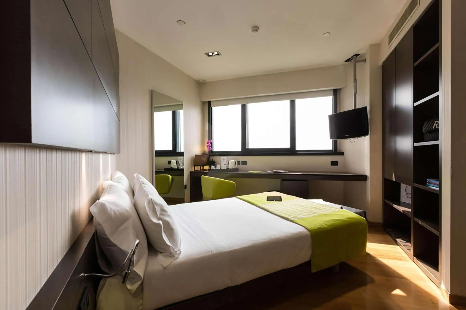 Photo - Best Western Plus The Hub Hotel