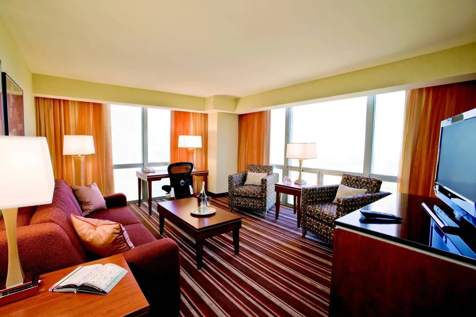 Photo - Le Meridien Essex Chicago