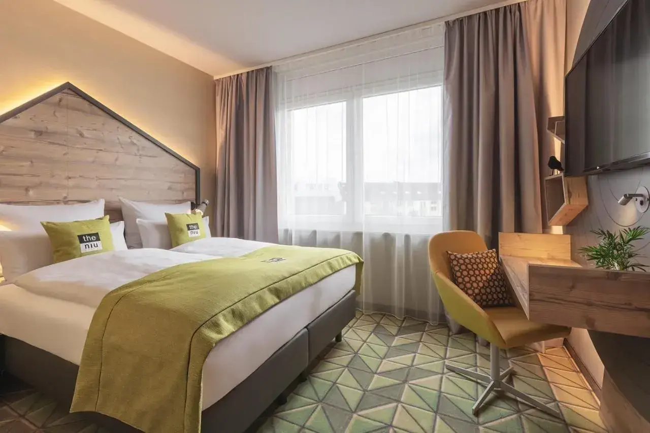 Photo - Holiday Inn – the niu, Mill Cologne Mülheim by IHG
