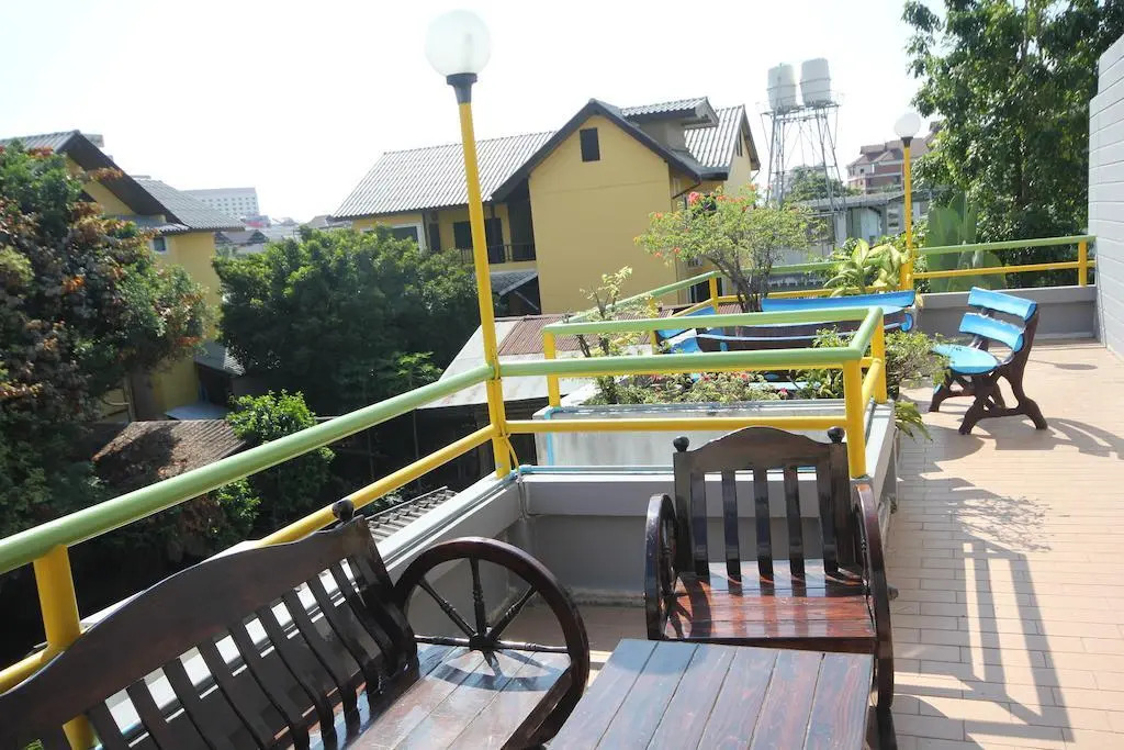 Photo - Home Place Hotel