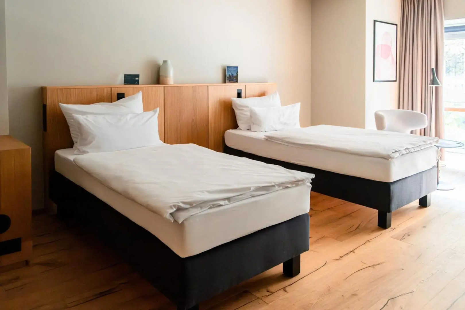 Foto - THE FLAG West M.