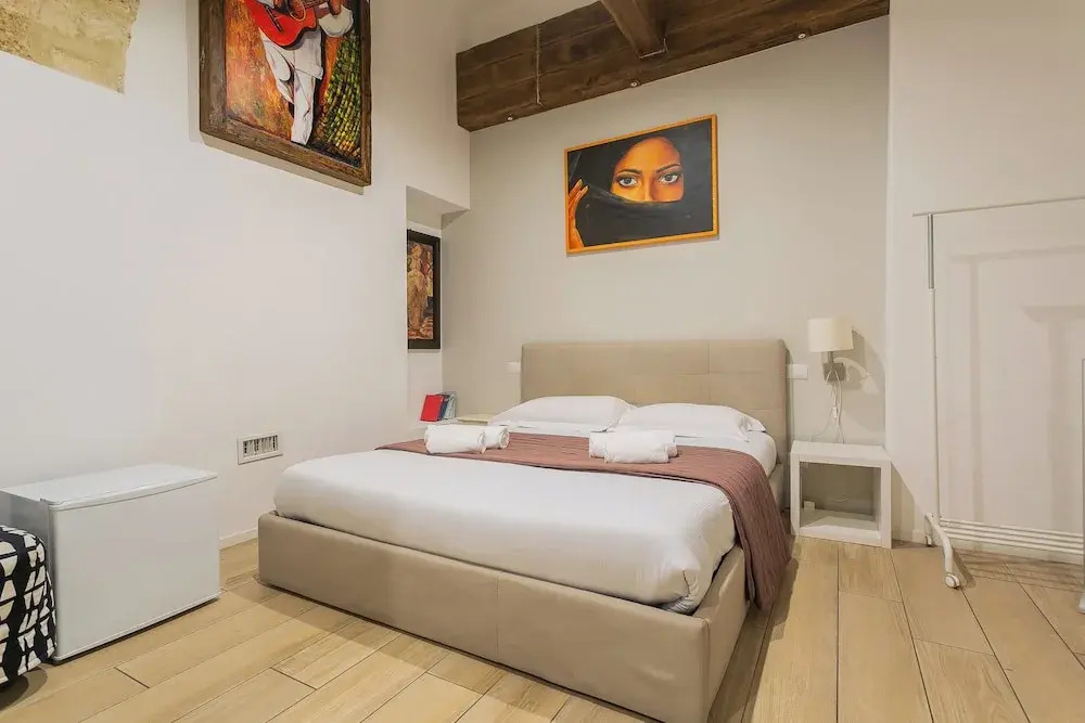 Photo - Red Rooms by Wonderful Italy