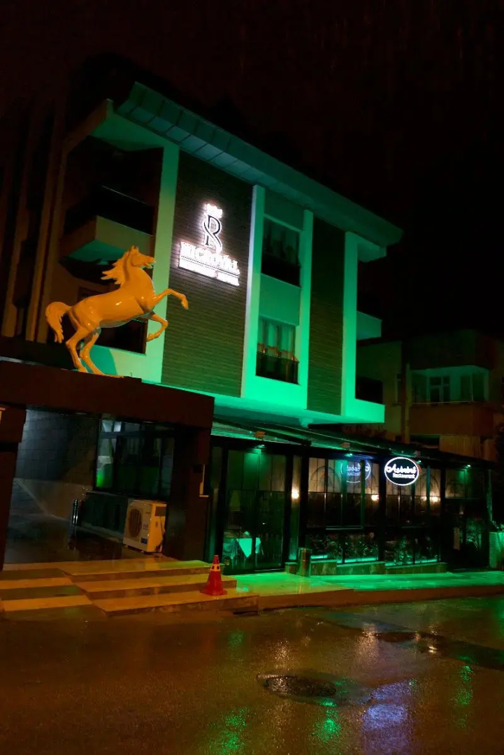 Photo - Microyal Hotel