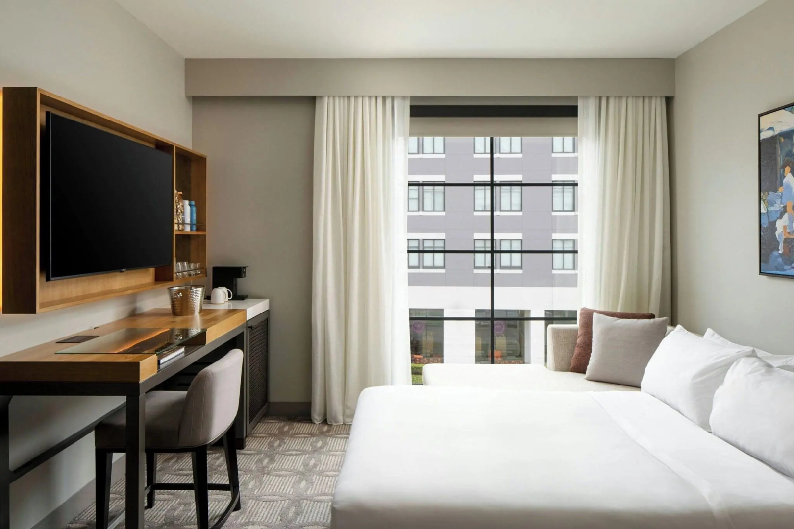 Photo - Epicurean Hotel, Autograph Collection