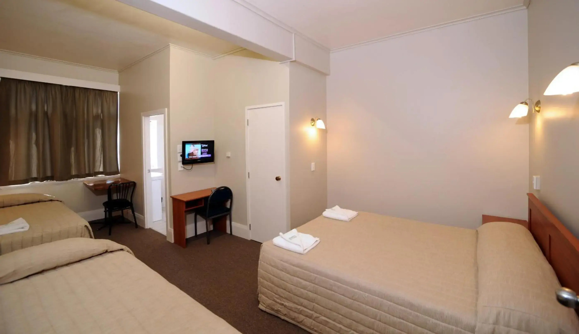 Foto - Kiwi International Hotel
