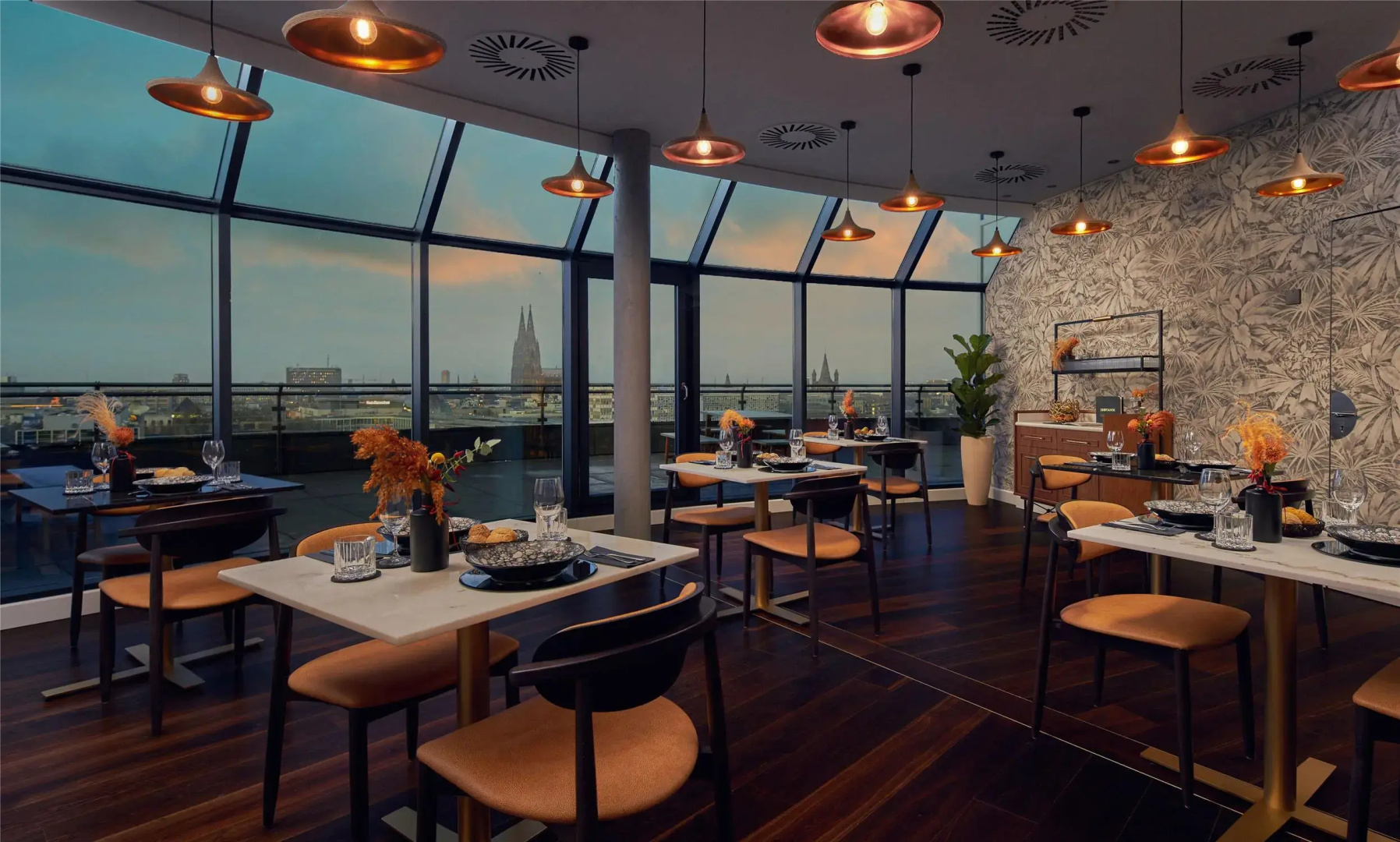 Foto - Wasserturm Hotel Cologne, Curio Collection by Hilton