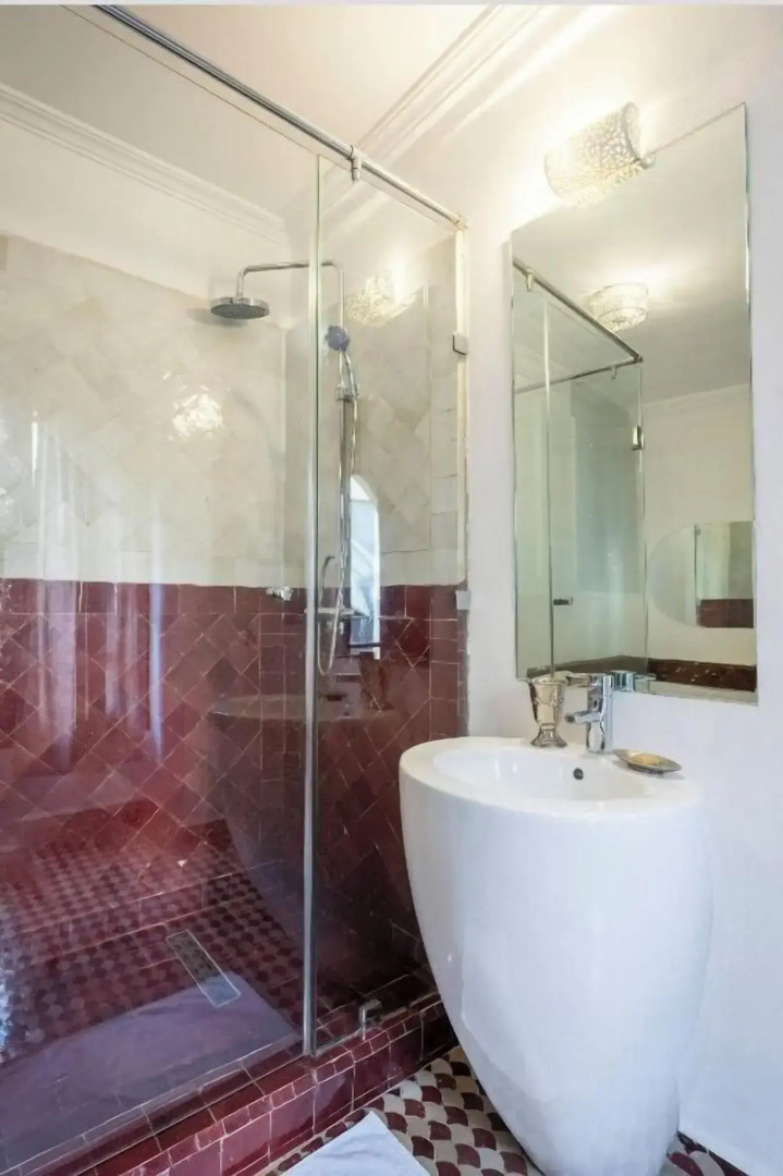 Photo - Riad Basidi piscine chauffée sur le toit de la médina