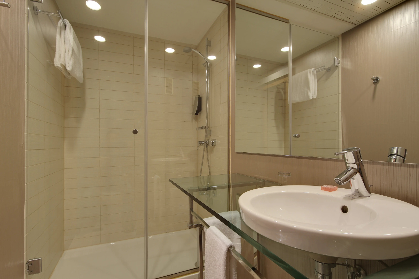 Foto - 1881 Madrid Ventas Hotel