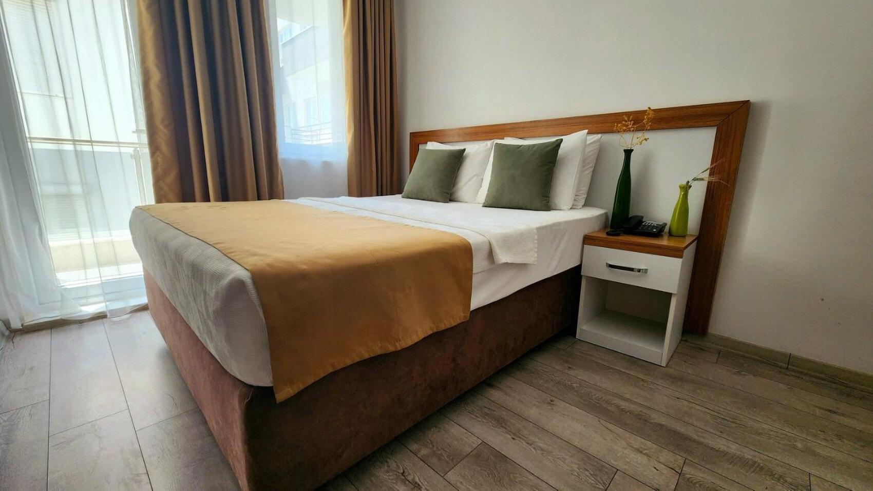 Photo - Karden Otel