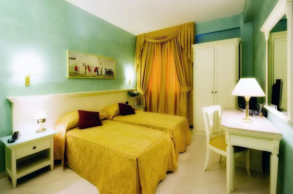 Photo - Hotel Bright