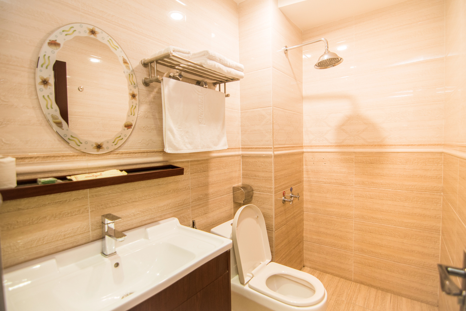 Foto - Suwara Hotel