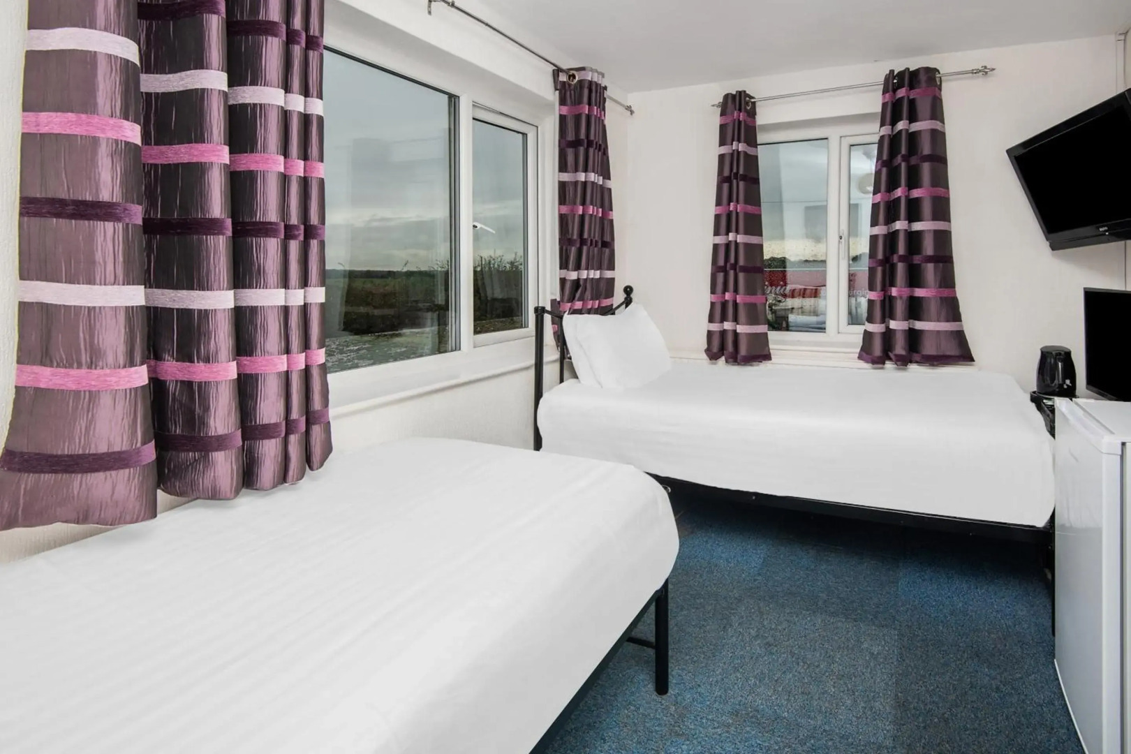 Photo - Chris's Motel