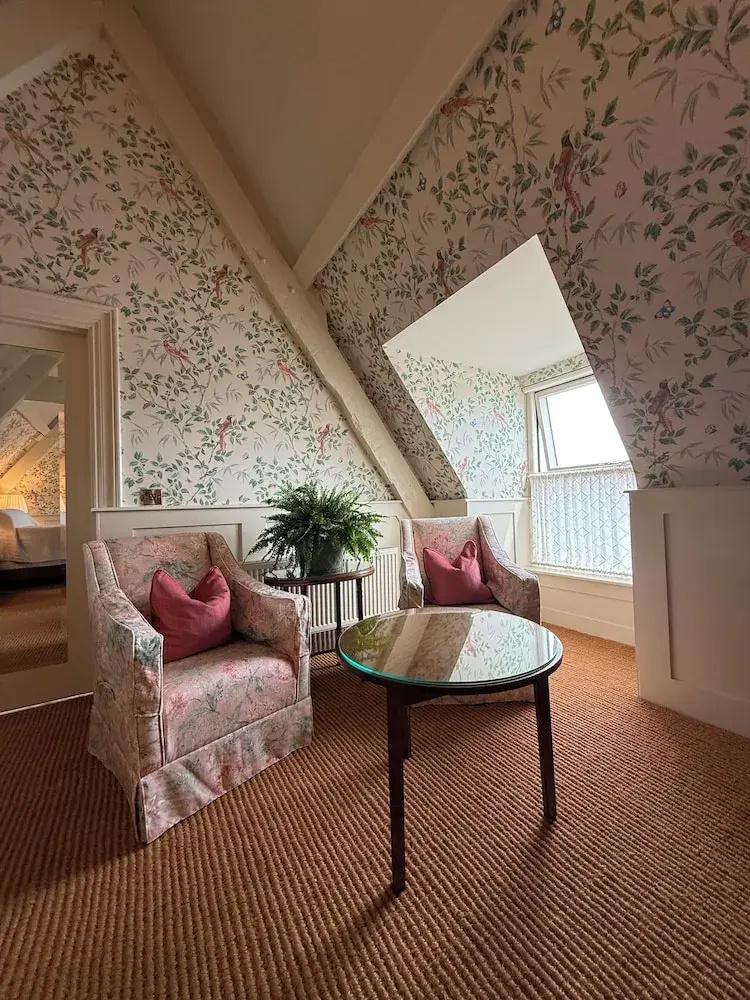 Photo - Perryville House