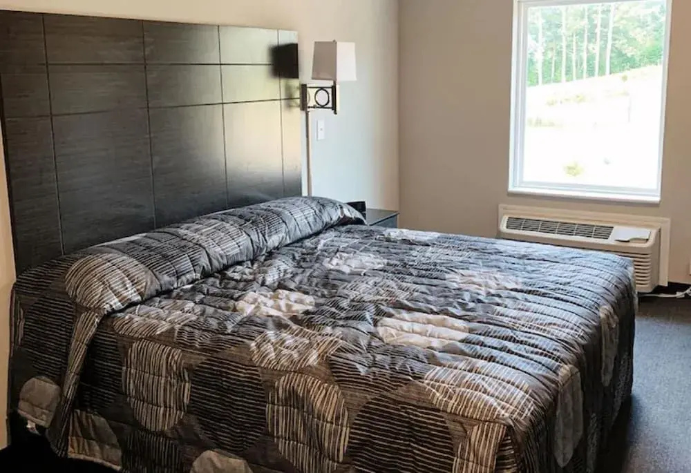 Photo - WoodSpring Suites Atlanta Airport