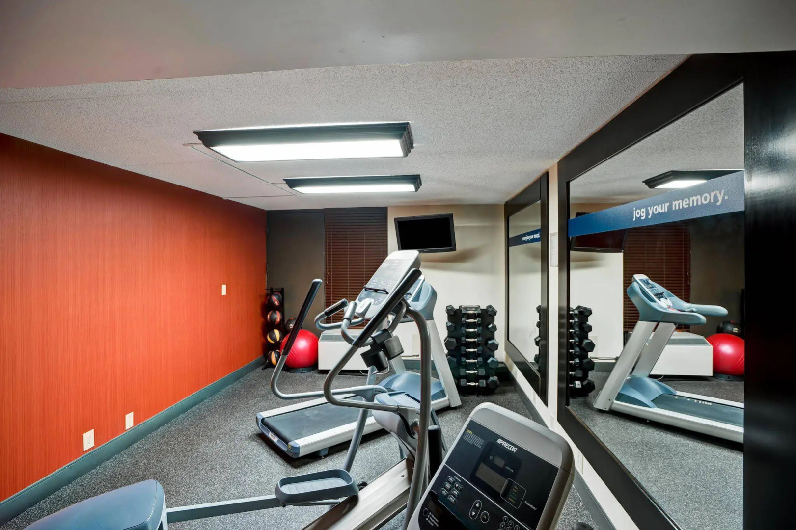 Photo - Hampton Inn Norfolk-Naval Base