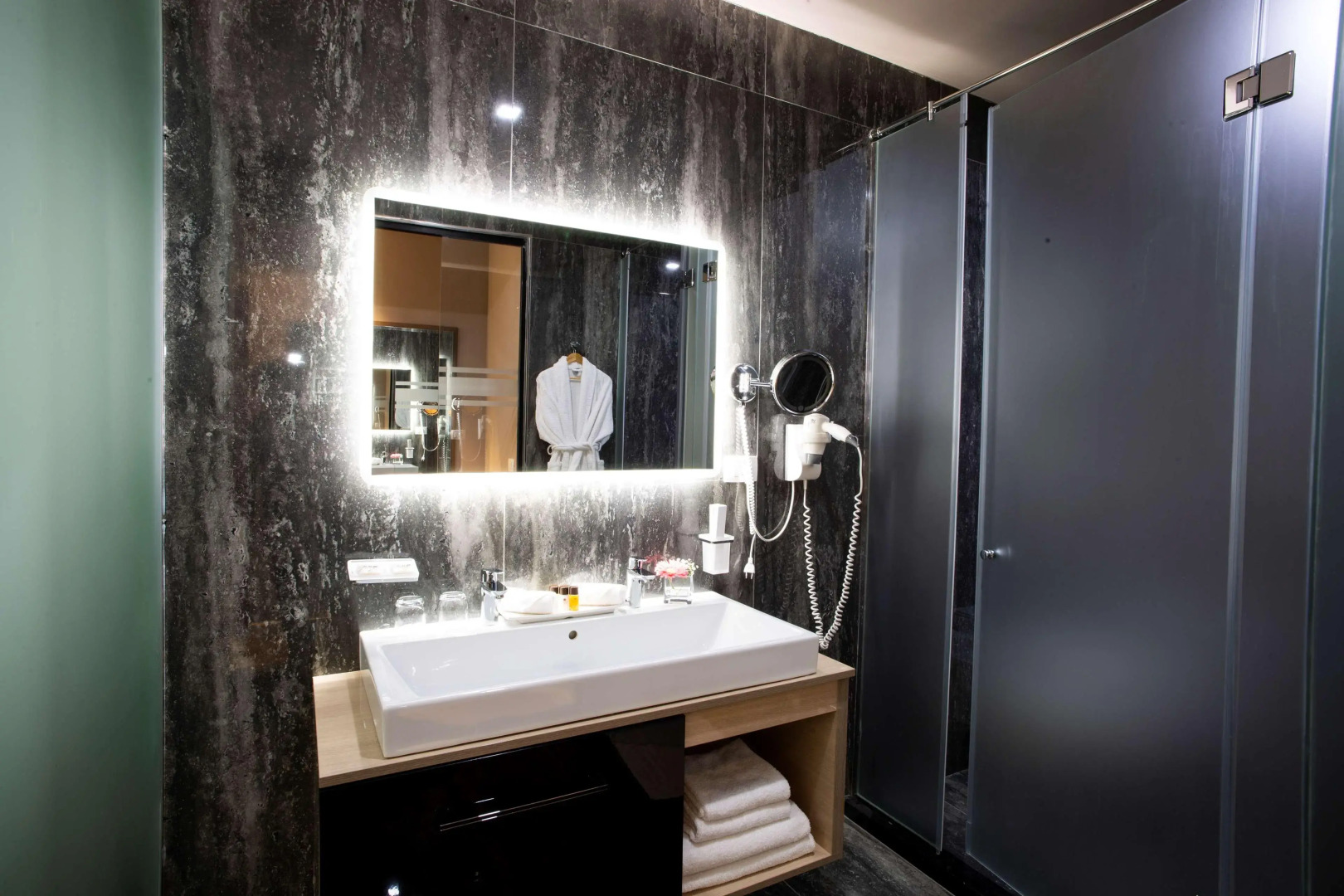 Foto - Best Western Premier Ark Hotel