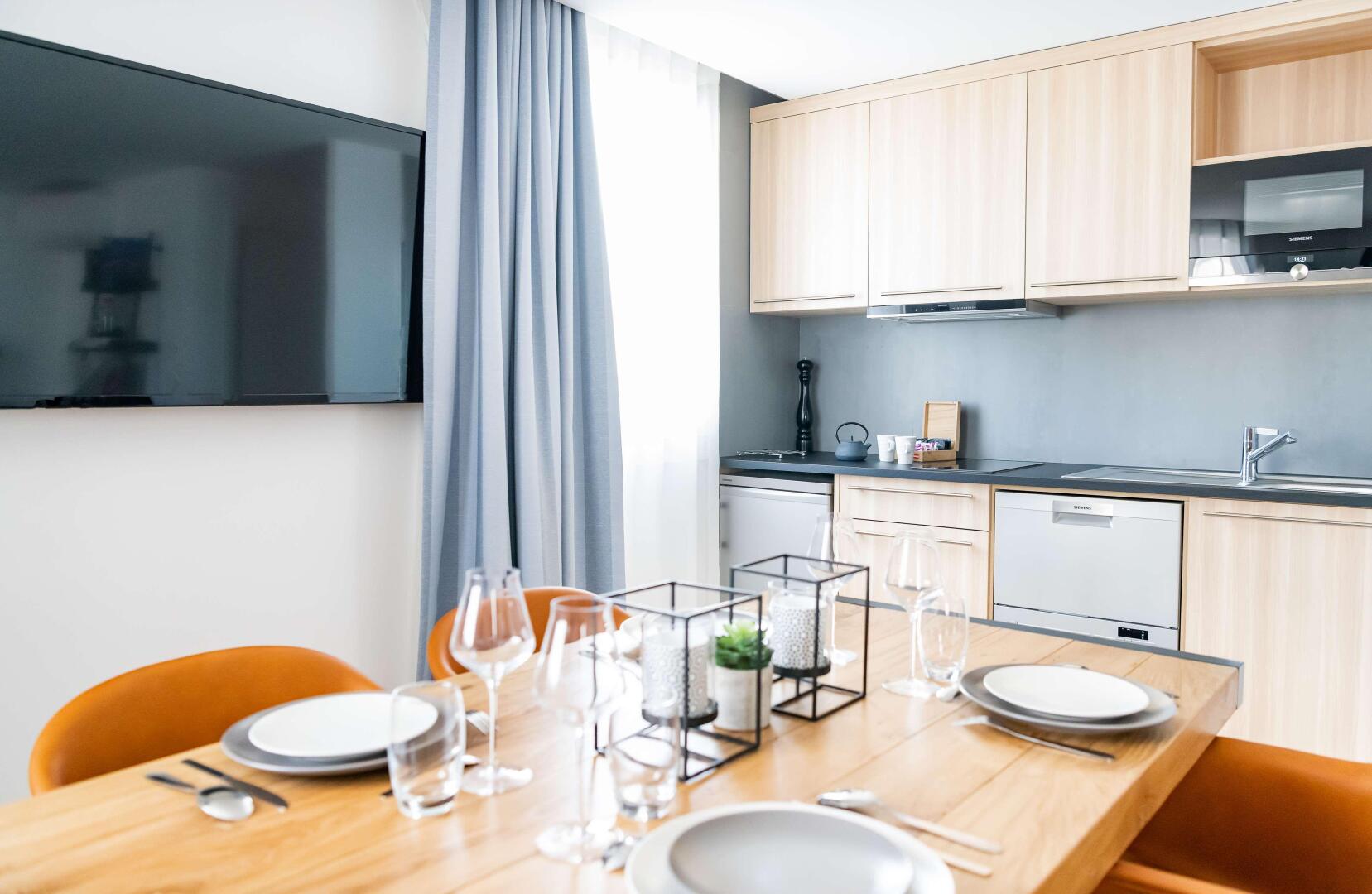 Foto - Campanile PRIME - Suresnes - La Défense