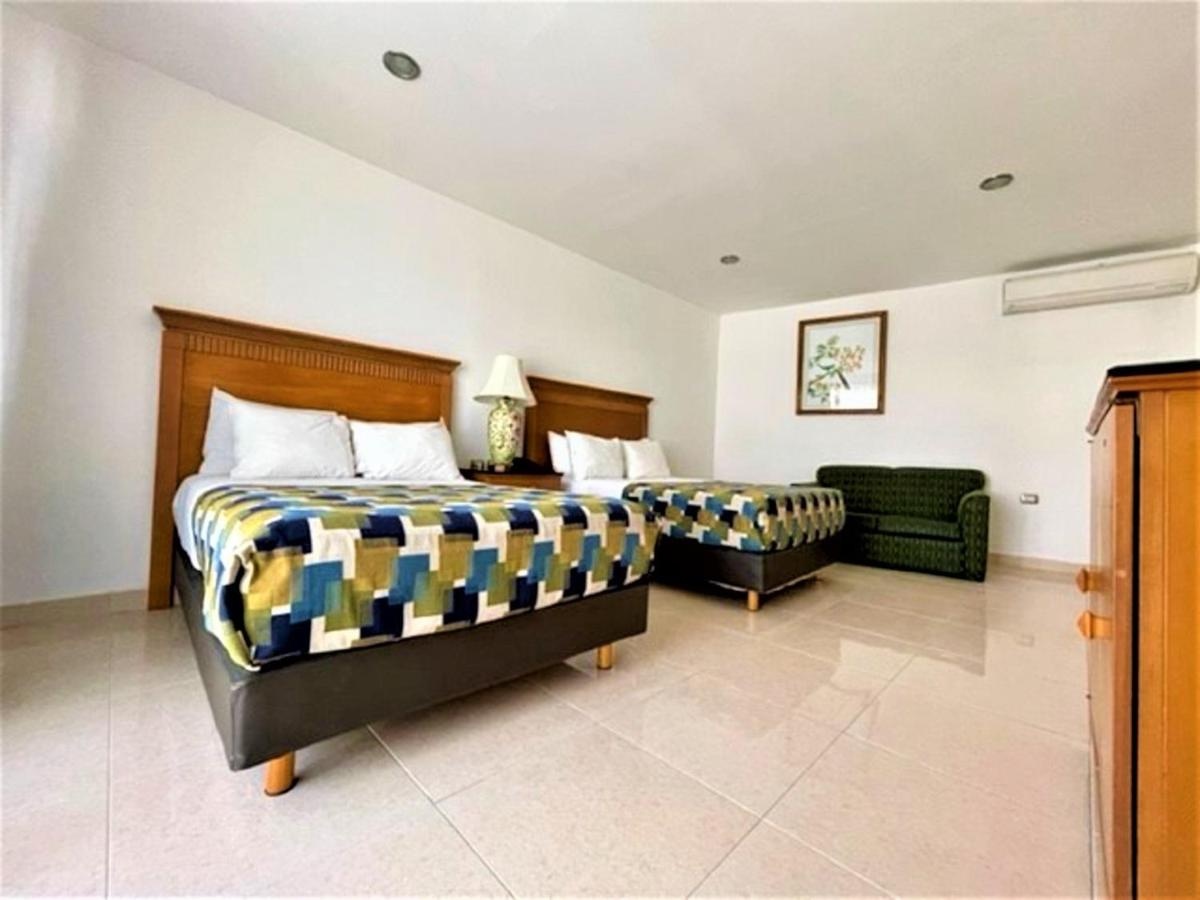 Foto - Hotel Embajadores