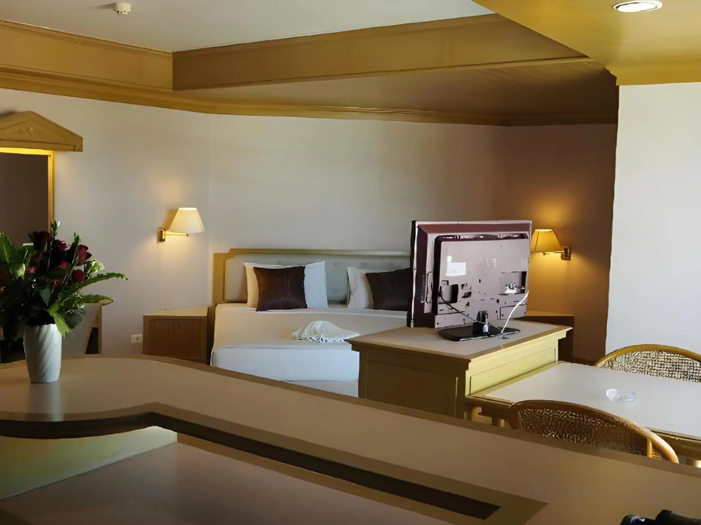 Photo - City Beach Resort