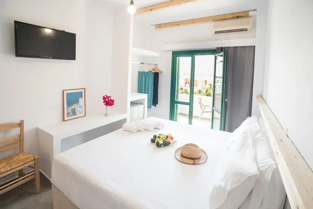 Photo - Ifestia Hotel Santorini