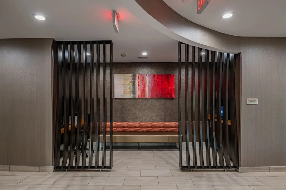 Photo - SpringHill Suites Dallas Central Expressway