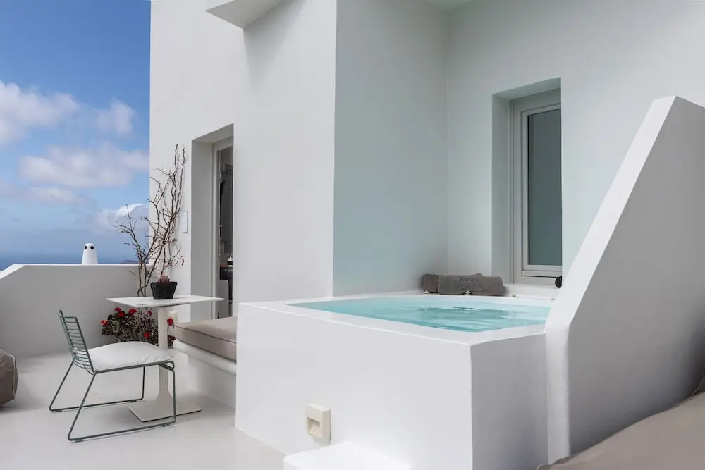 Photo - Akra Suites & Spa