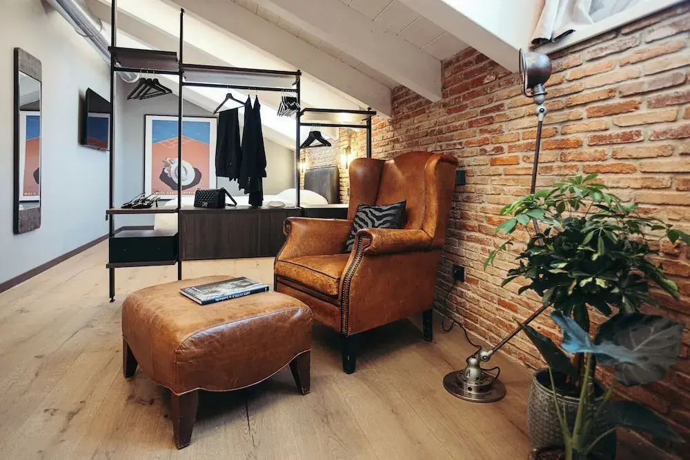 Photo - AR Suites&Art