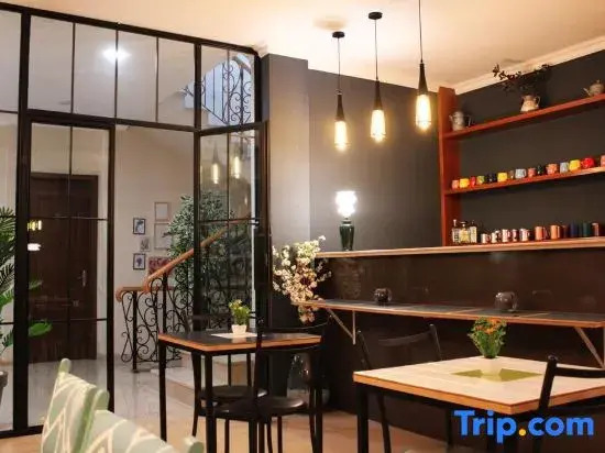 Foto - Point Hotel Tbilisi