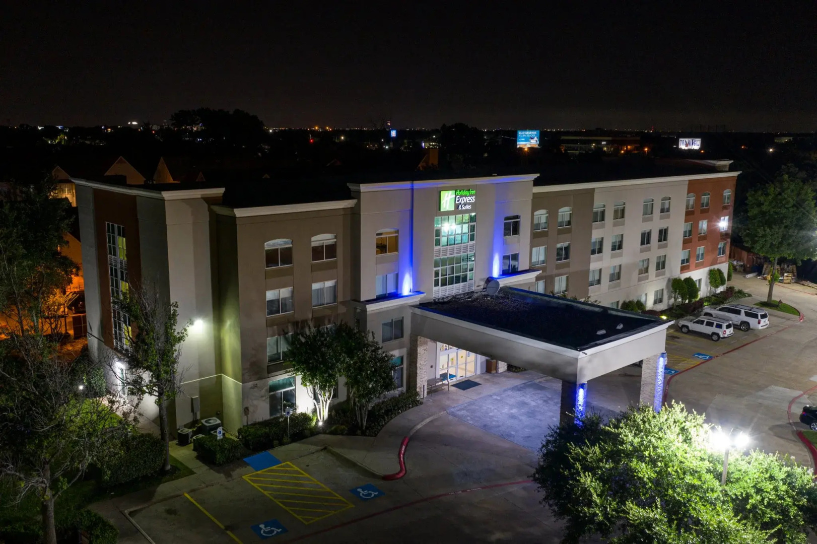 Photo - Holiday Inn Express & Suites Arlington North – Stadium Area by IHG
