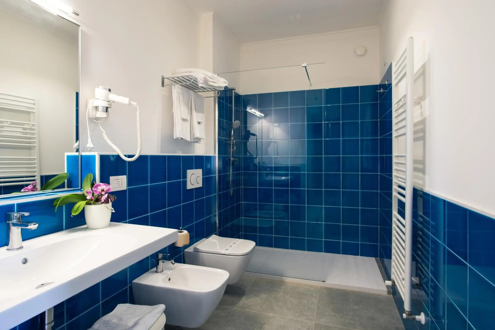 Photo - Hotel Mistral