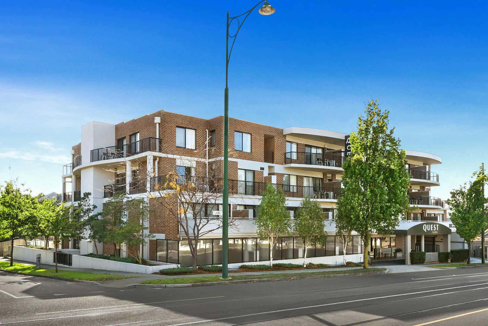 Photo - Quest Mont Albert