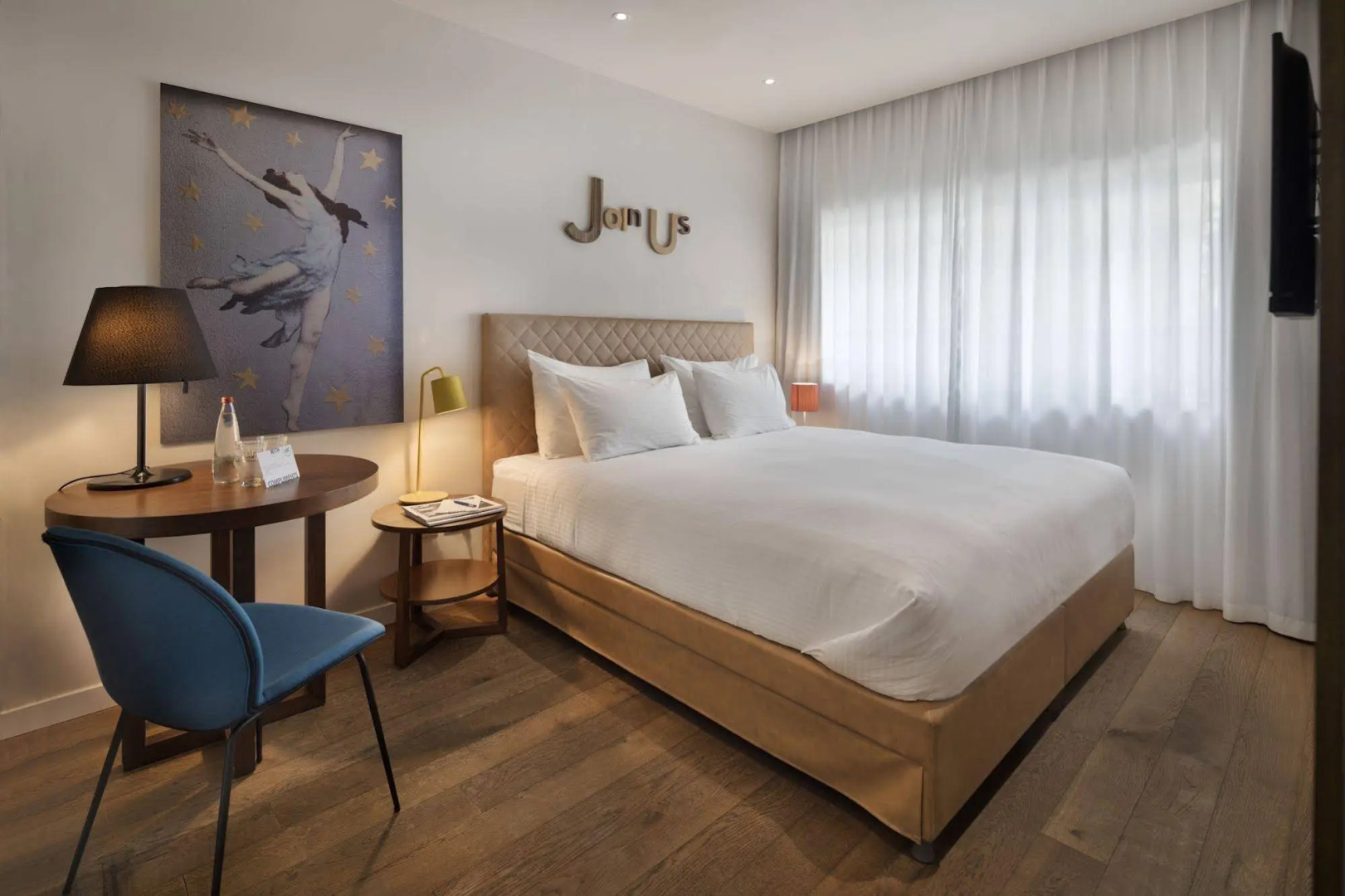 Photo - Jacob Shenkin Hotel