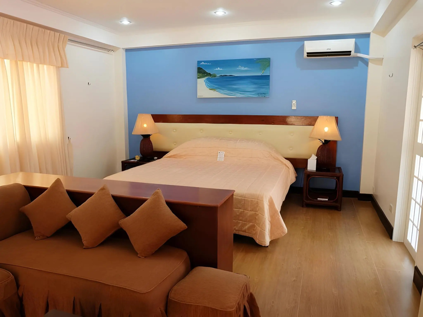 Photo - Surfside Boracay Resort