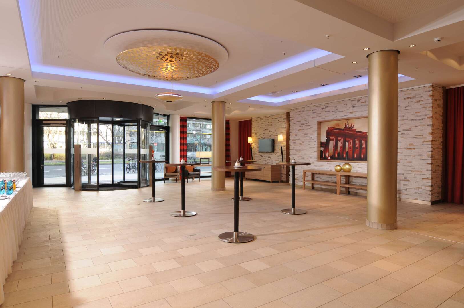 Photo - H4 Hotel Berlin Alexanderplatz