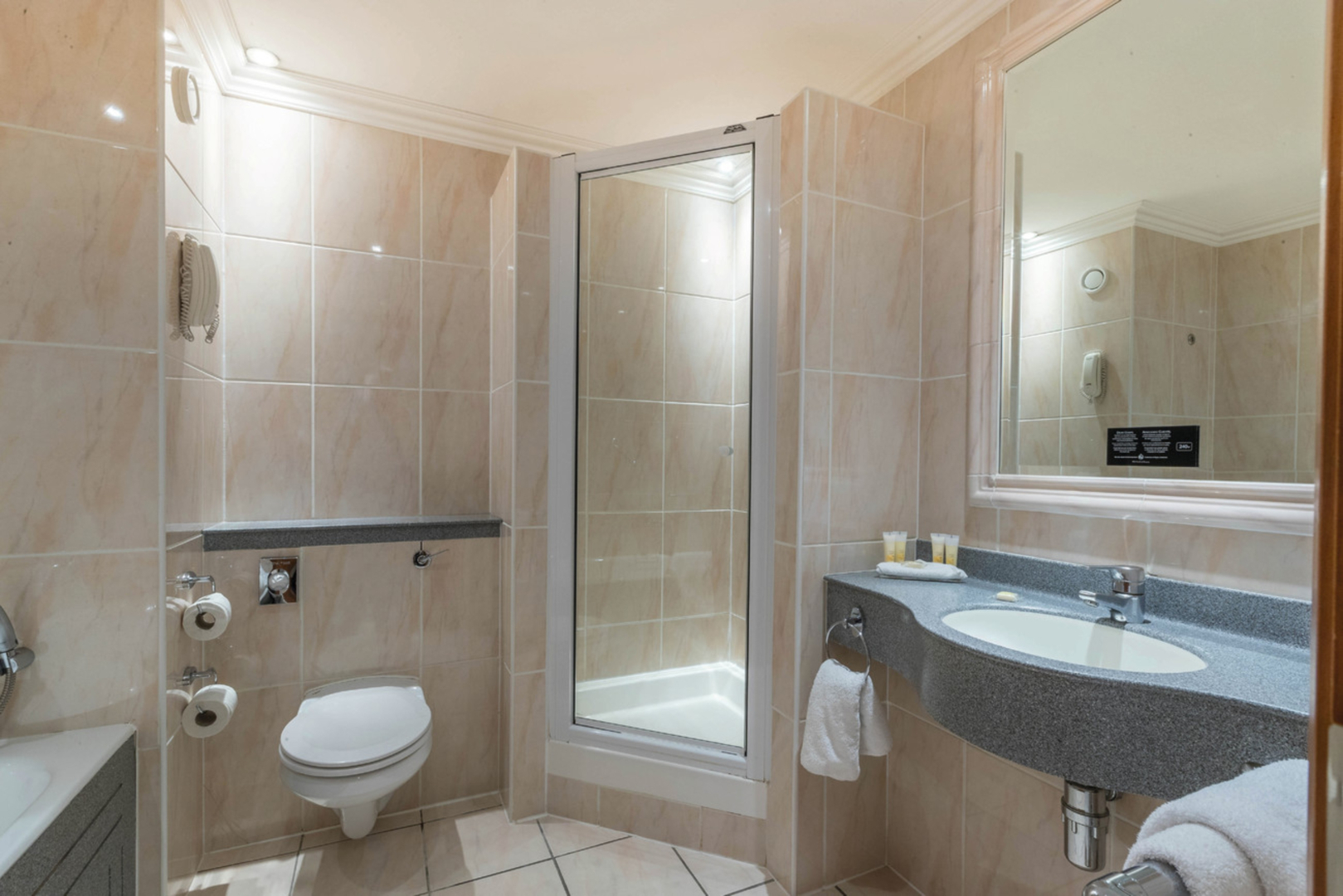 Photo - Riu Plaza The Gresham Dublin