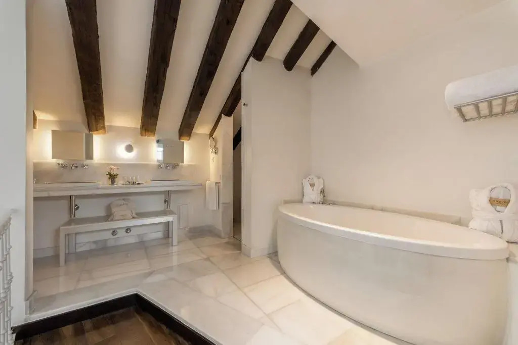 Foto - Hospes Puerta de Alcalá, a Member of Design Hotels