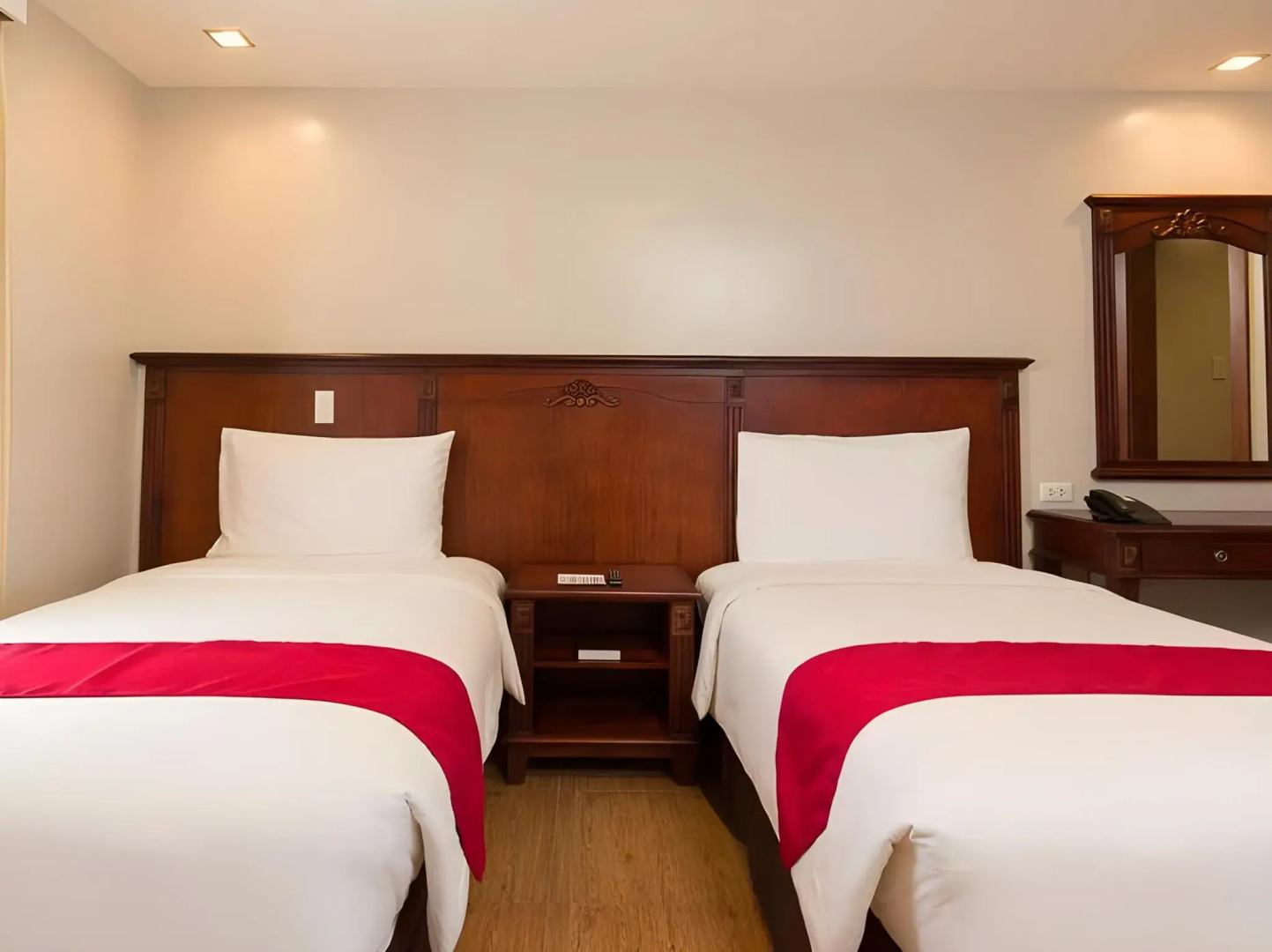 Photo - MJ Hotel and Suites