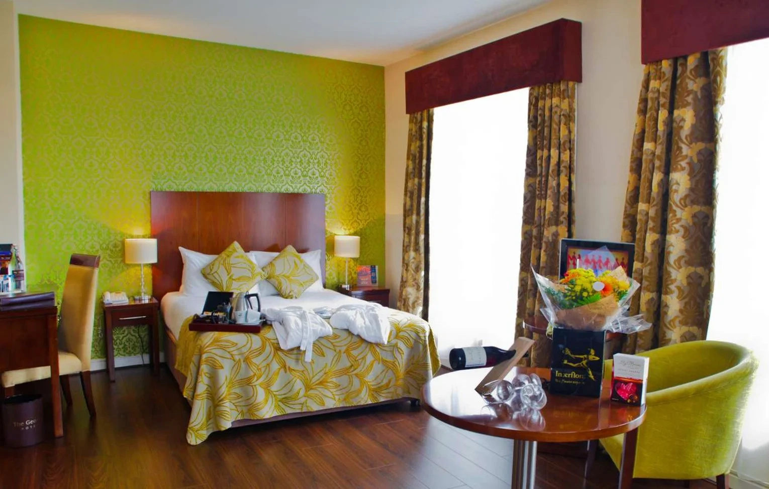 Photo - The George Limerick Hotel