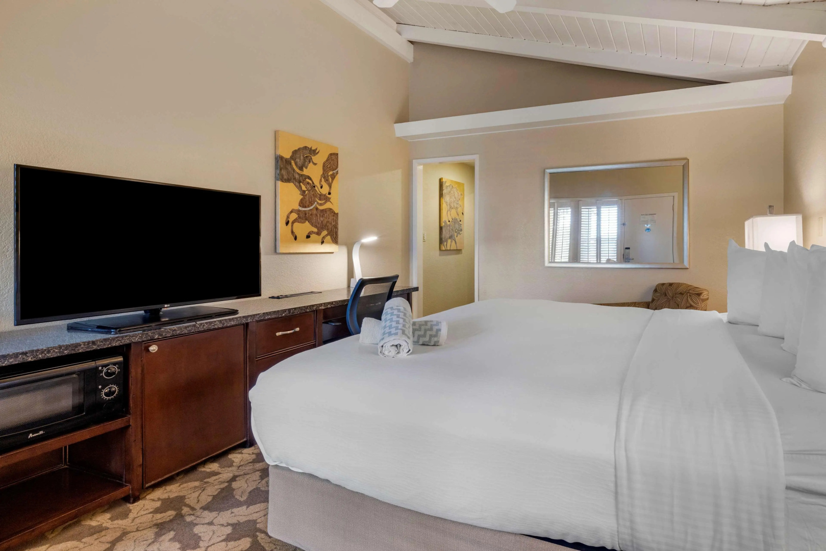 Photo - Best Western Plus Island Palms Hotel & Marina
