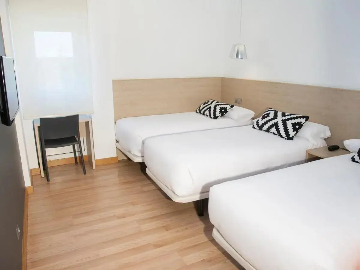 Photo - Hotel Restaurante Cadosa