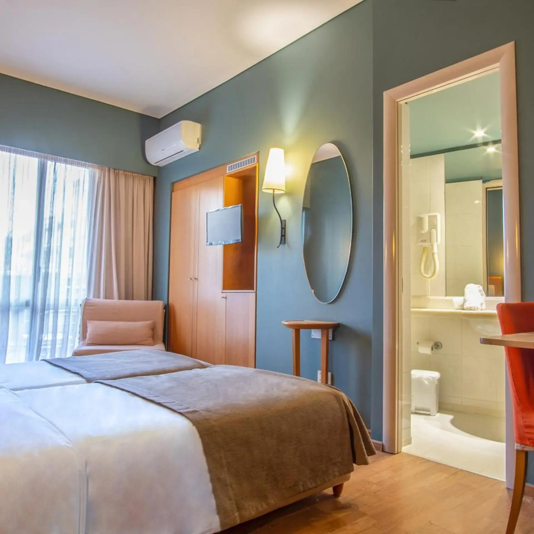 Photo - Olympic Hotel