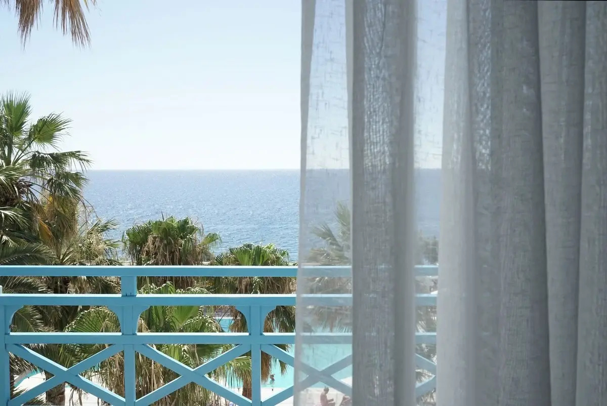 Photo - Kamari Beach Hotel