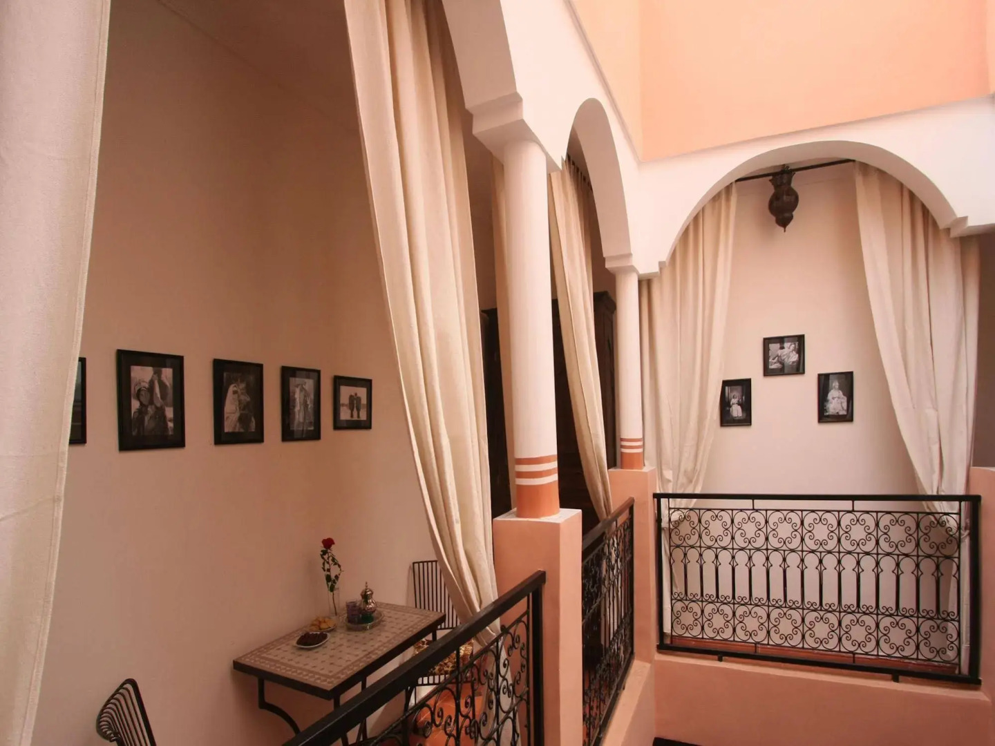Foto - Riad De La Semaine