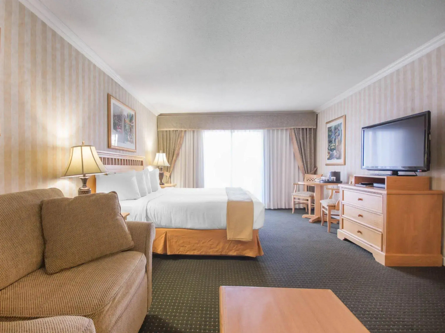 Photo - Quality Inn Downtown Inner Harbour