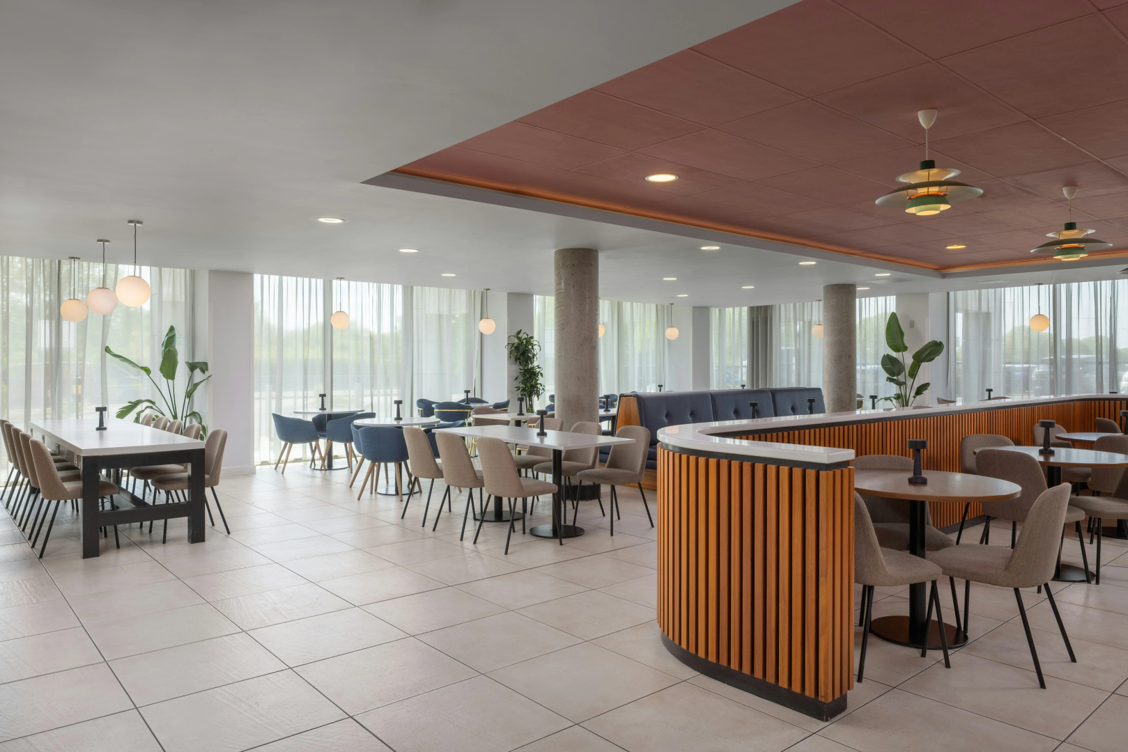 Photo - Hampton by Hilton London Stansted Airport