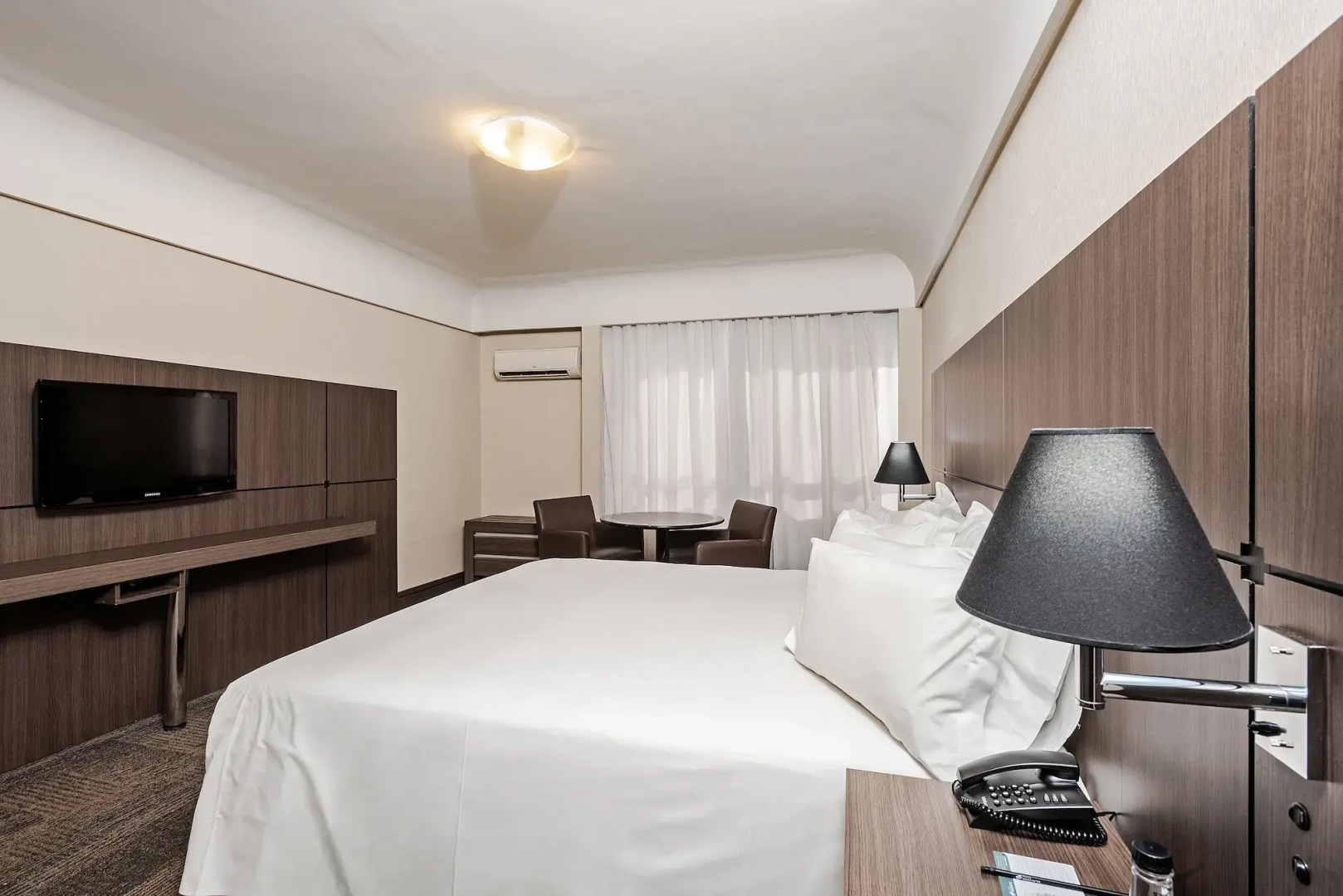 Photo - Slaviero Hotel Curitiba Centro