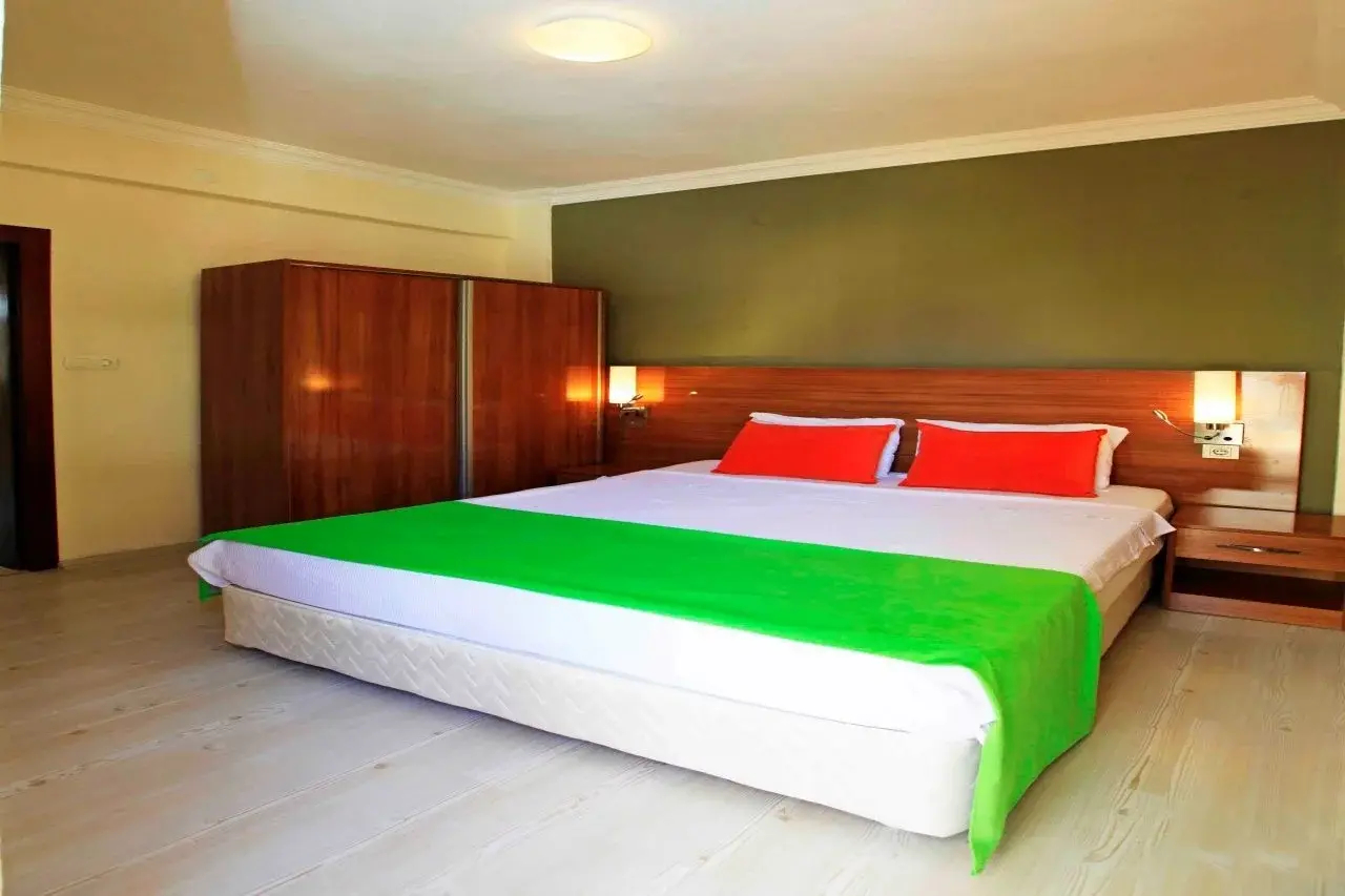 Photo - Sunlight Garden Hotel