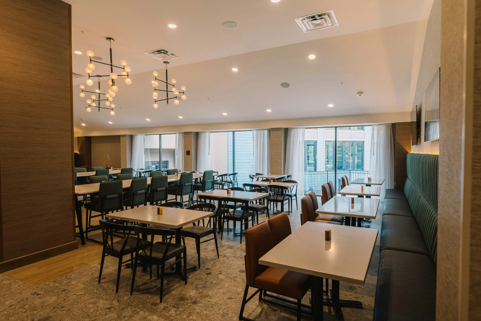 Photo - Embassy Suites By Hilton Gatlinburg Resort